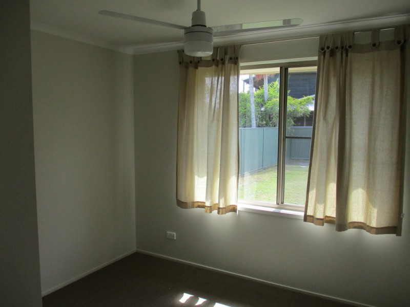 9 Copperfield Dr, Eagleby QLD 4207