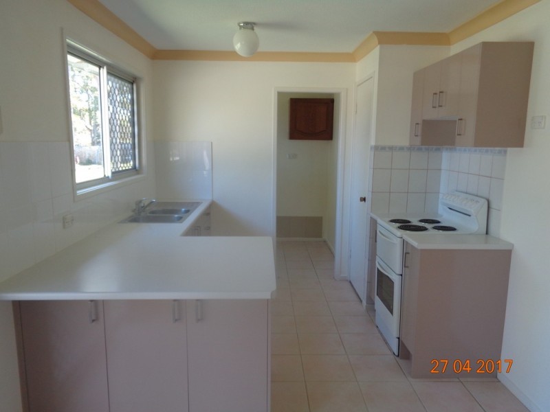 12 Schmidt Rd, Eagleby QLD 4207