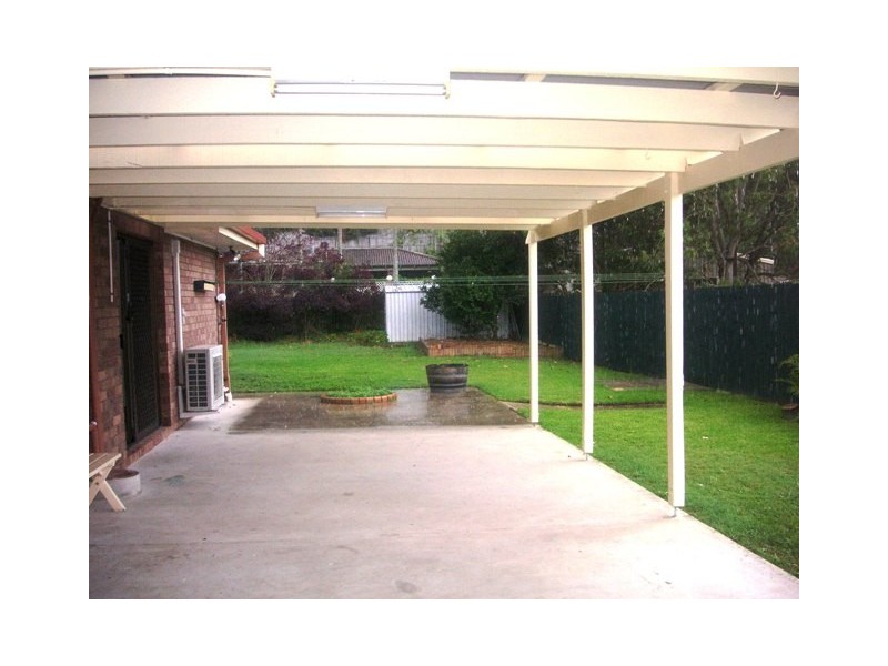 1 Bera Crt, Shailer Park QLD 4128