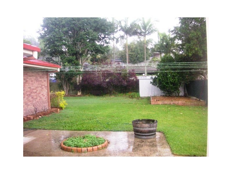 1 Bera Crt, Shailer Park QLD 4128