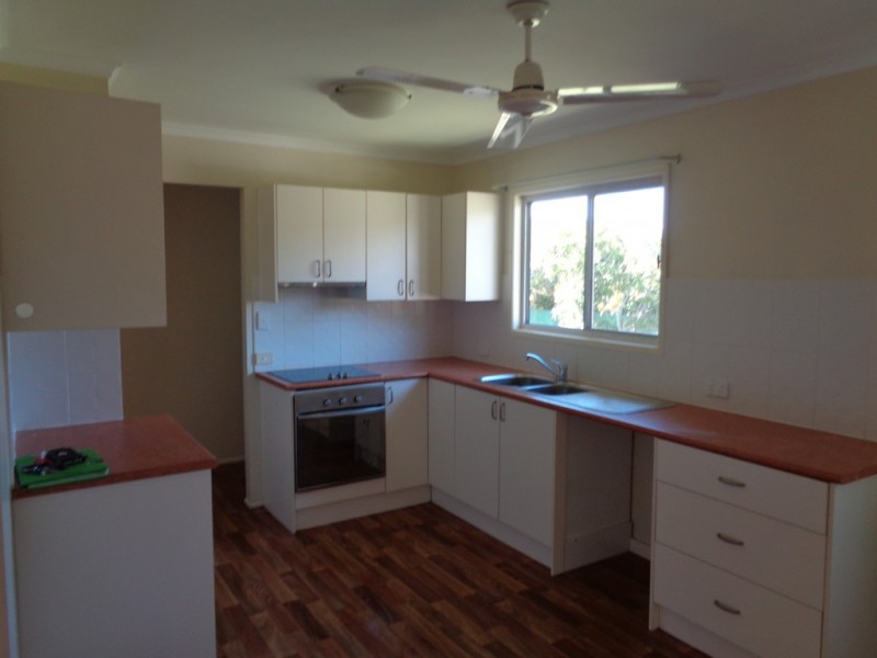 6 Walcha Crt, Beenleigh QLD 4207