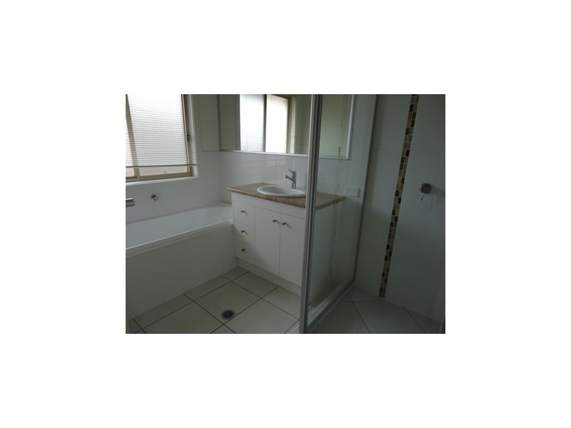 12 Skyline Cct, Bahrs Scrub QLD 4207