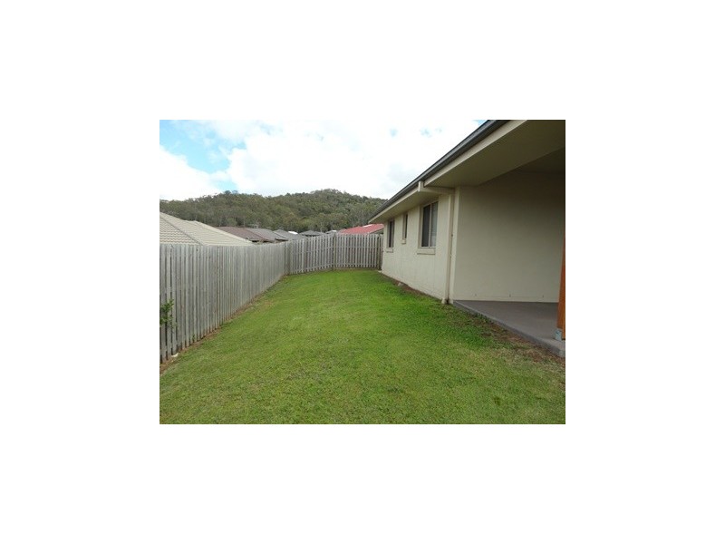 12 Skyline Cct, Bahrs Scrub QLD 4207