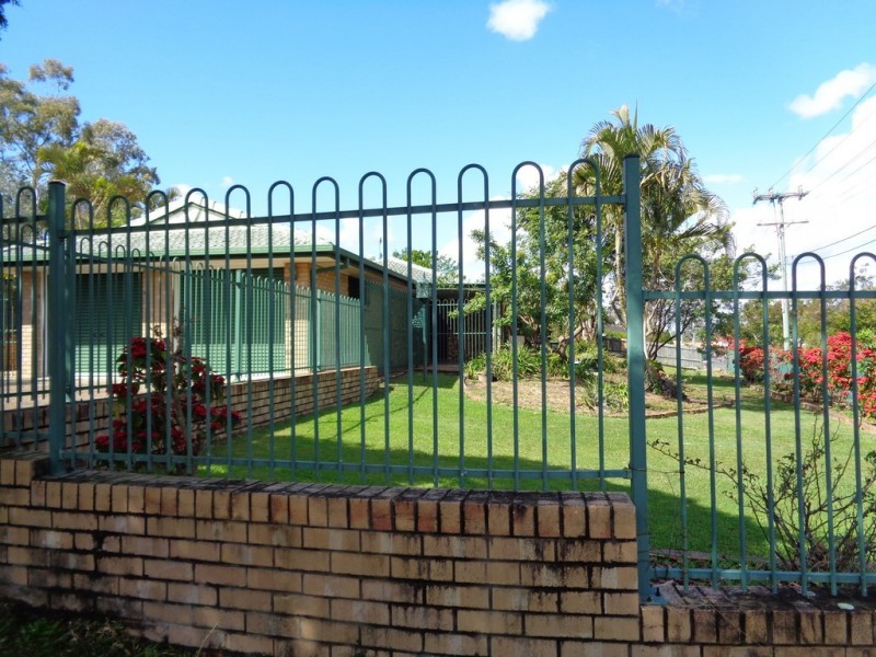 1 Tuff Crt, Shailer Park QLD 4128