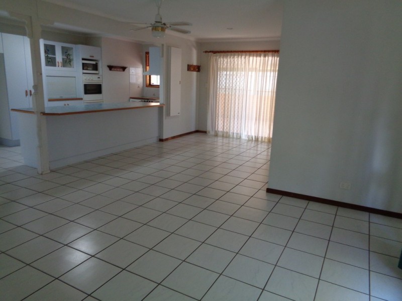 1 Tuff Crt, Shailer Park QLD 4128