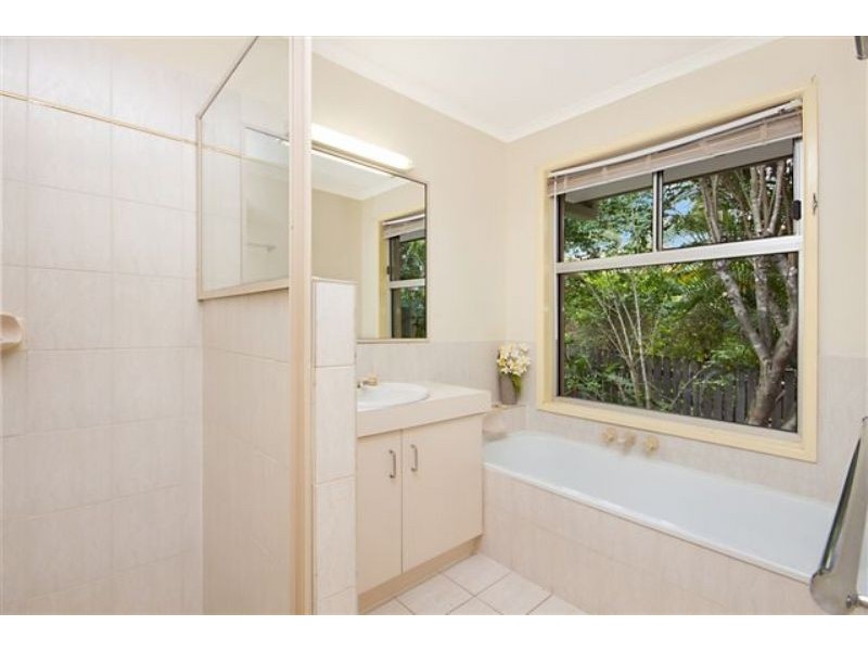 165 Castile Cres, Edens Landing QLD 4207