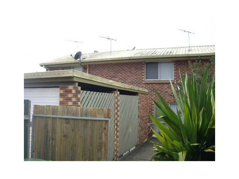 4/2 COWPER AVE, Eagleby QLD 4207