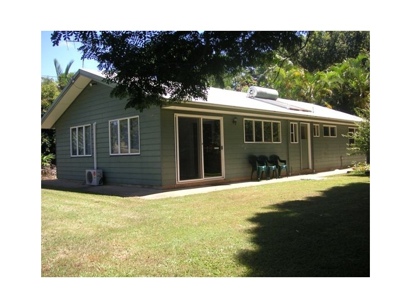 858 Beenleigh Redland Bay Road, Carbrook QLD 4130