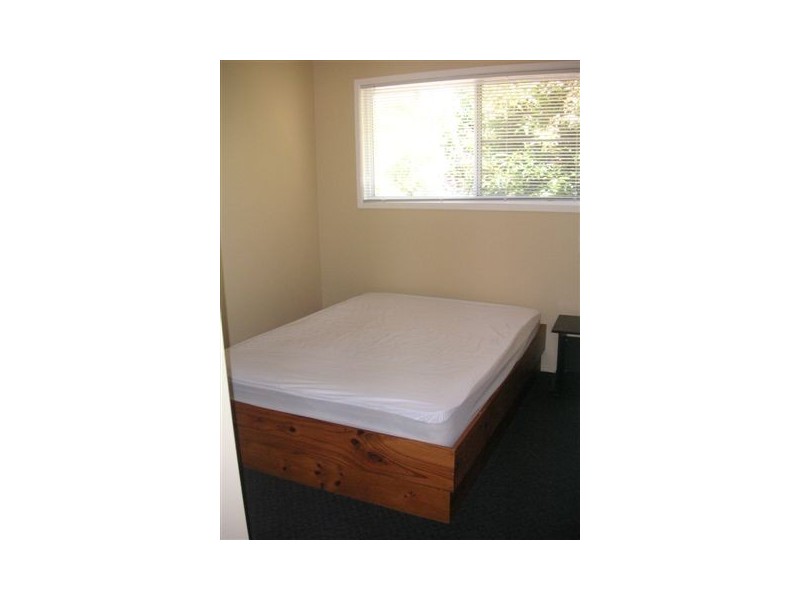 858 Beenleigh Redland Bay Road, Carbrook QLD 4130