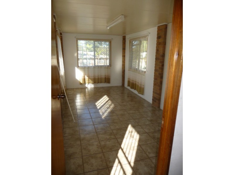 73 Sunscape Dr, Eagleby QLD 4207