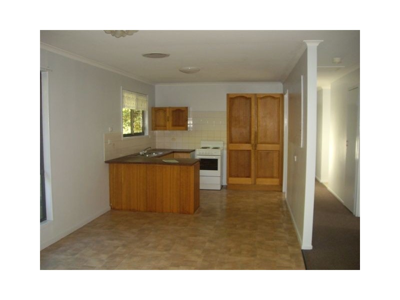 26 Lincoln St, Beenleigh QLD 4207