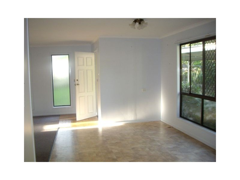 26 Lincoln St, Beenleigh QLD 4207