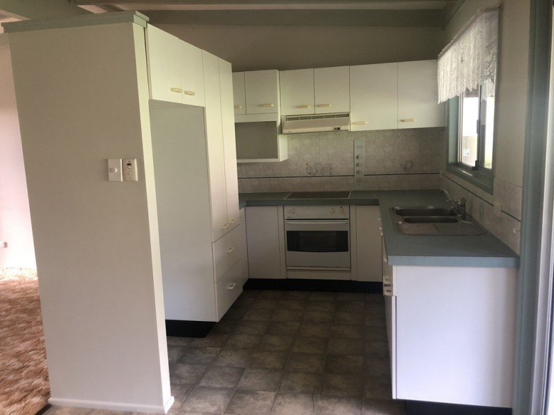 33 Dewar Dr, Loganholme QLD 4129