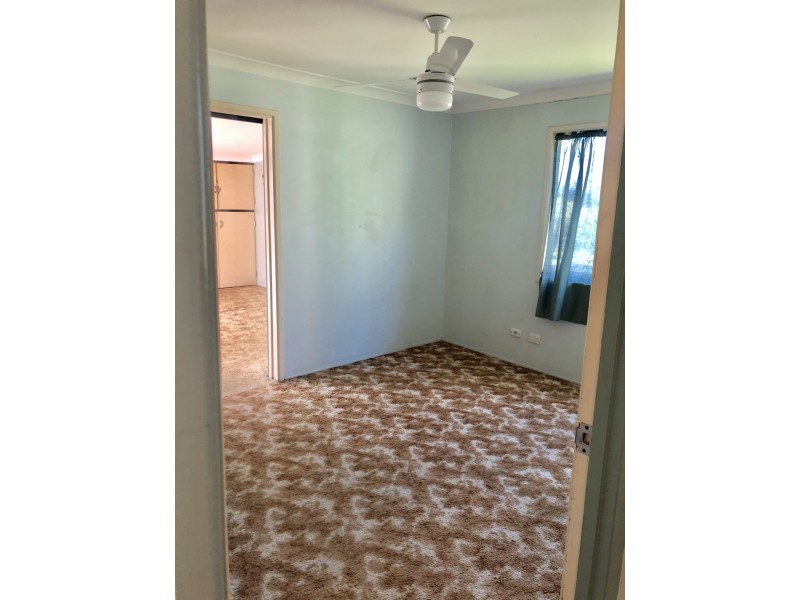 33 Dewar Dr, Loganholme QLD 4129