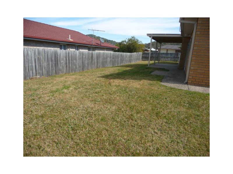 34 Holly Cres, Windaroo QLD 4207