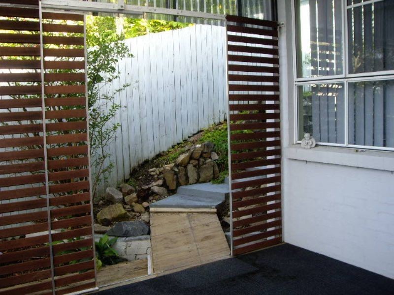 3 Hillside Cres, Edens Landing QLD 4207