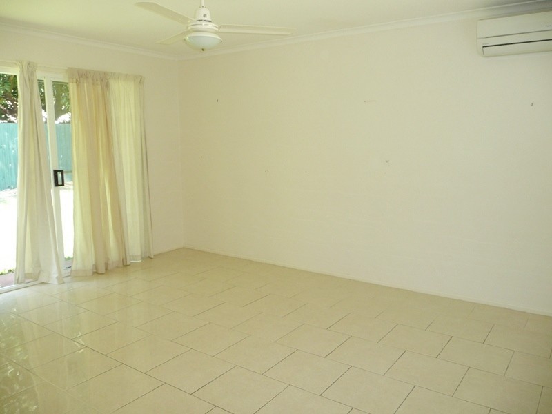 27 Melrose Place, Eagleby QLD 4207