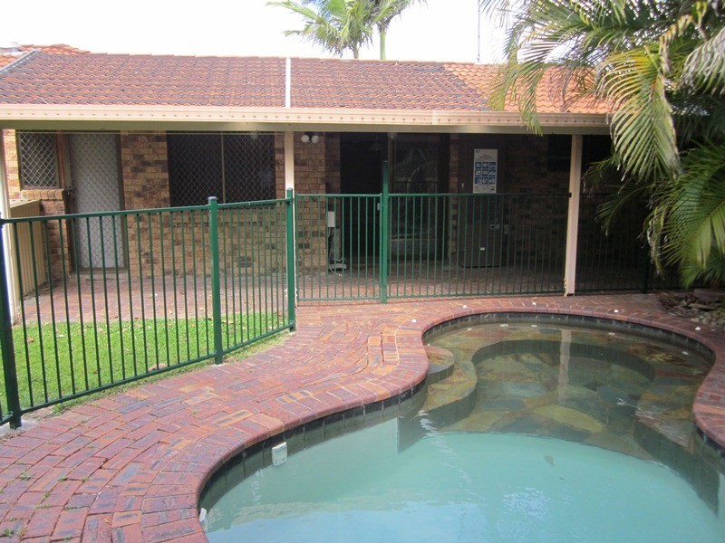 12 Baum Crt, Windaroo QLD 4207