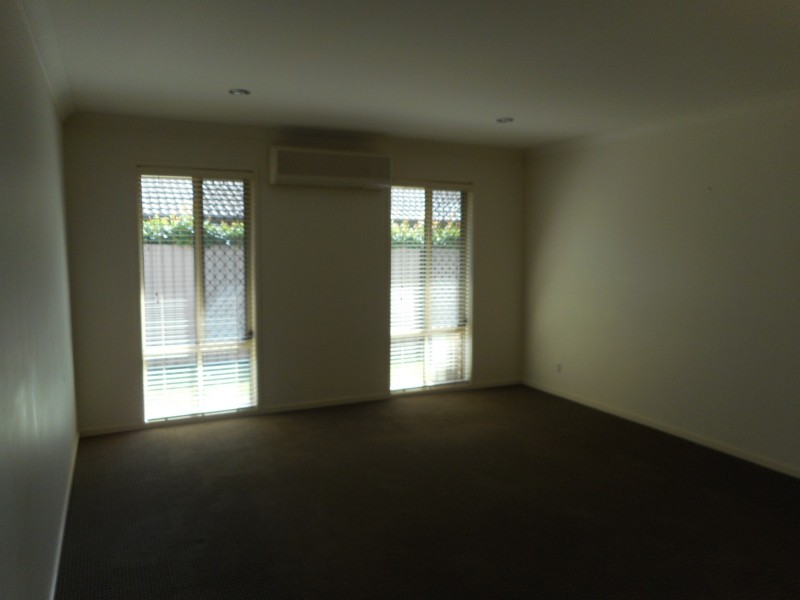 38 Utrecht St, Cornubia QLD 4130