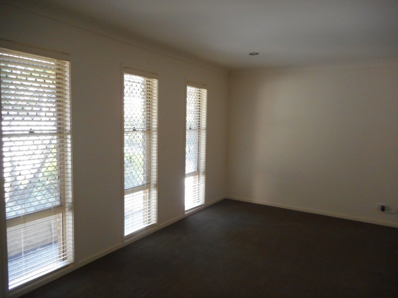 38 Utrecht St, Cornubia QLD 4130