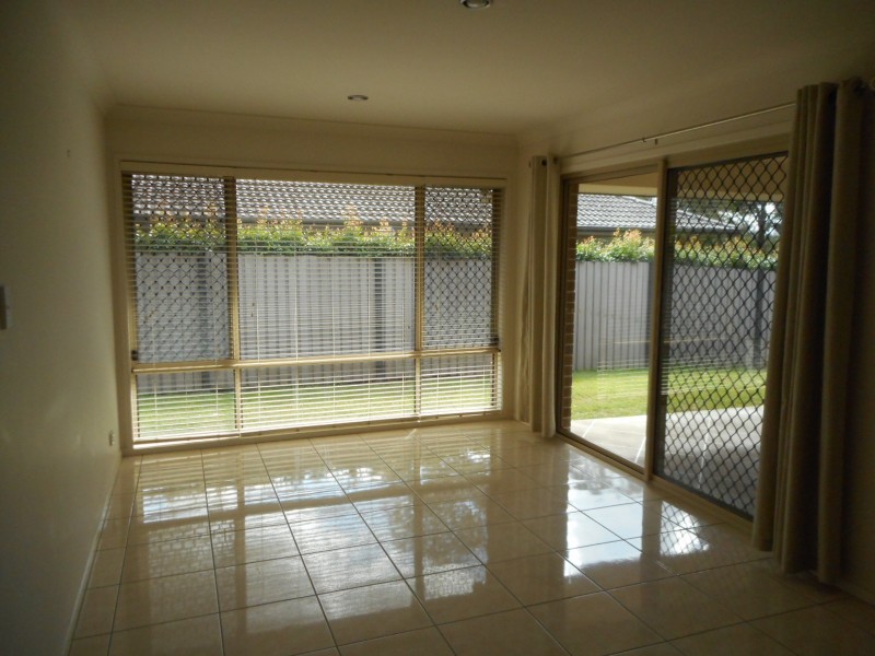 38 Utrecht St, Cornubia QLD 4130