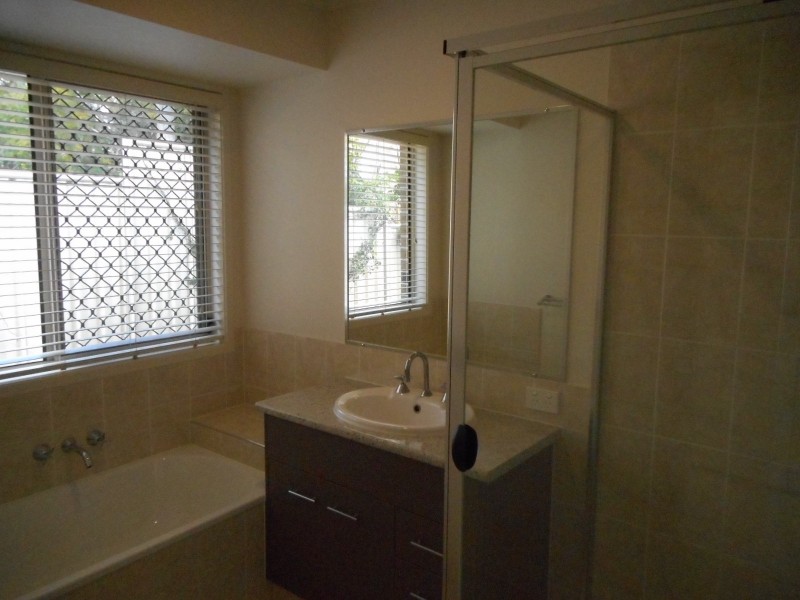 38 Utrecht St, Cornubia QLD 4130