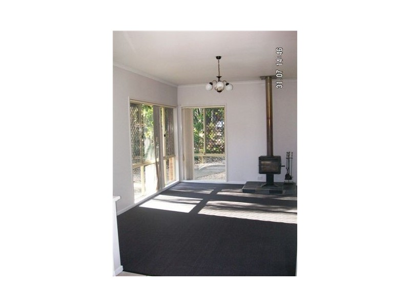 111 Bryants Rd, Loganholme QLD 4129