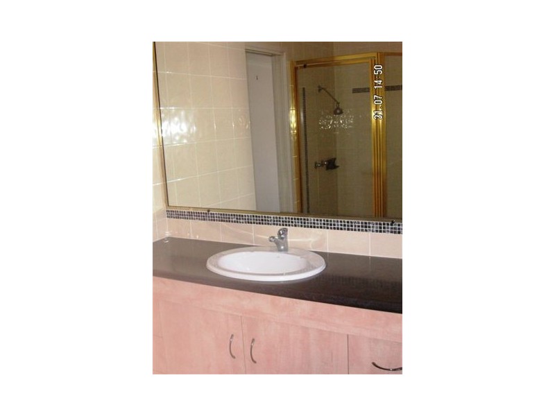 111 Bryants Rd, Loganholme QLD 4129