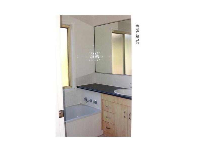 111 Bryants Rd, Loganholme QLD 4129