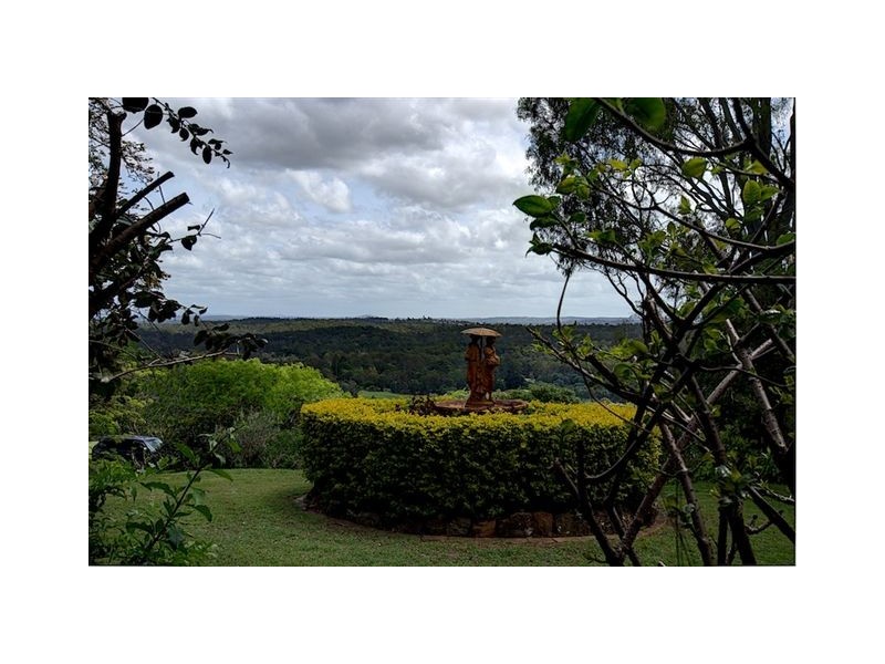 25 Adele Street, Bahrs Scrub QLD 4207