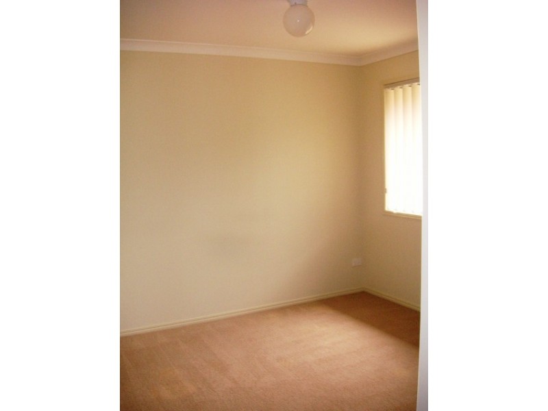 4 Crestwood Street, Bahrs Scrub QLD 4207