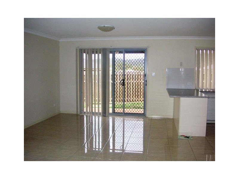4 Crestwood Street, Bahrs Scrub QLD 4207