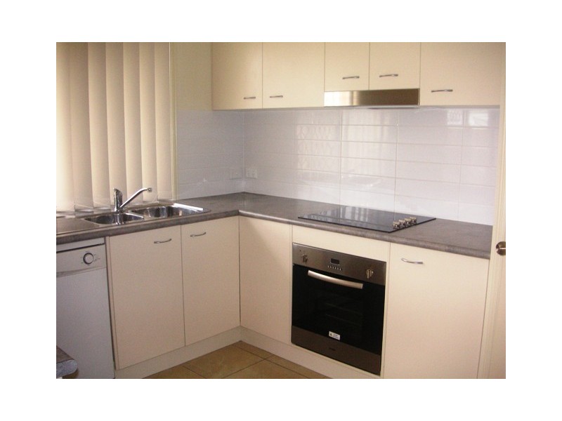 4 Crestwood Street, Bahrs Scrub QLD 4207