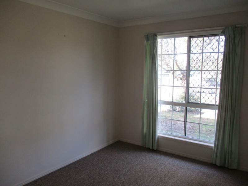 307 Mount Warren Blvd, Mount Warren Park QLD 4207