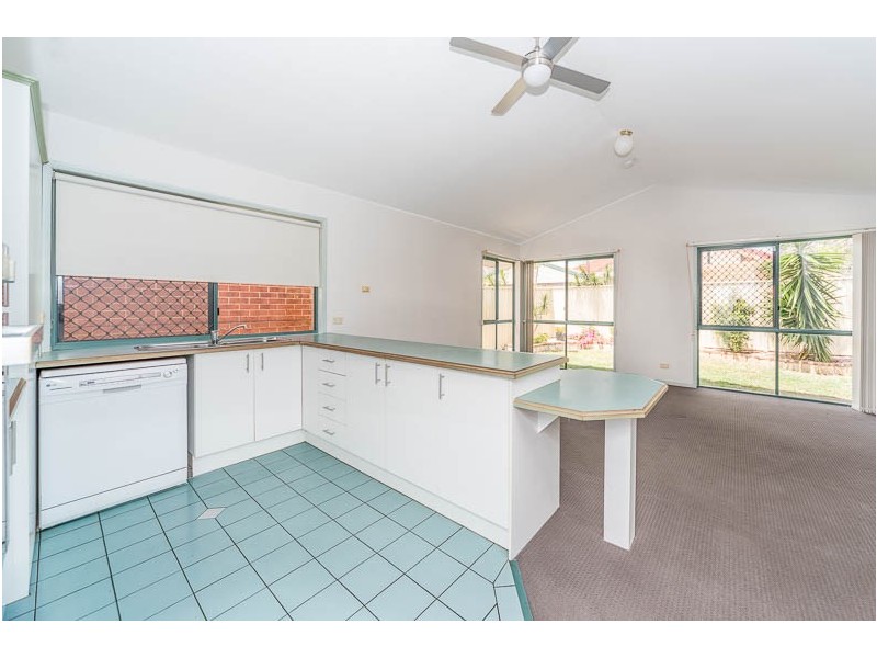 15 Kawana Cres, Cornubia QLD 4130