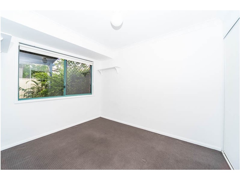 15 Kawana Cres, Cornubia QLD 4130