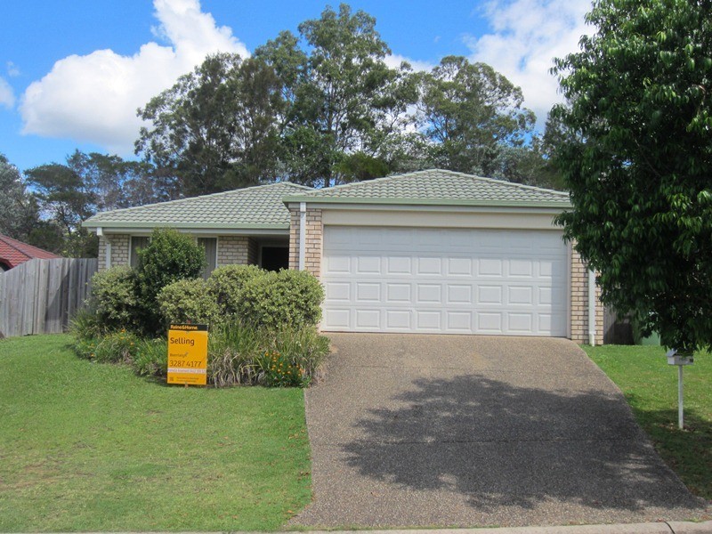 19 Mountain View Crescent, Mount Warren Park QLD 4207
