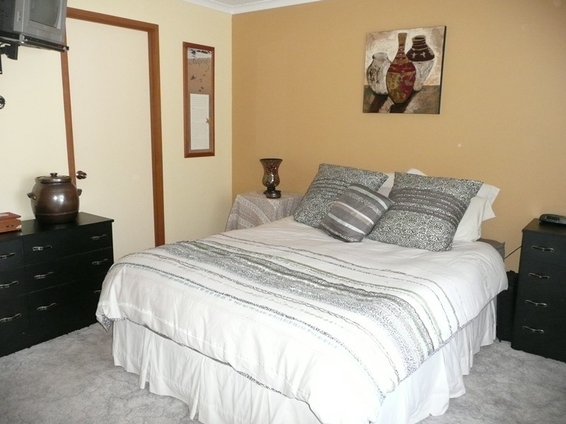 Mount Warren Park QLD 4207