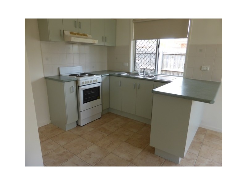 5 Murray Place, Eagleby QLD 4207