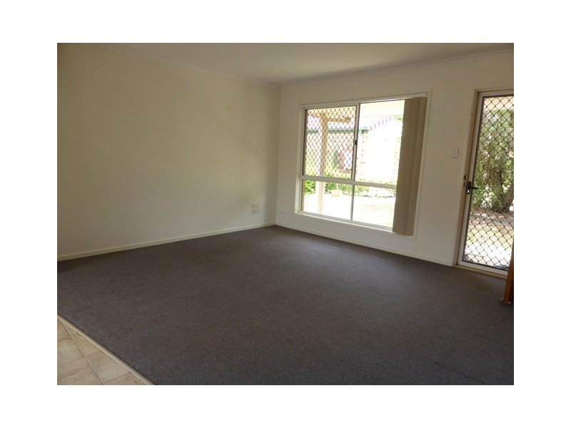 5 Murray Place, Eagleby QLD 4207