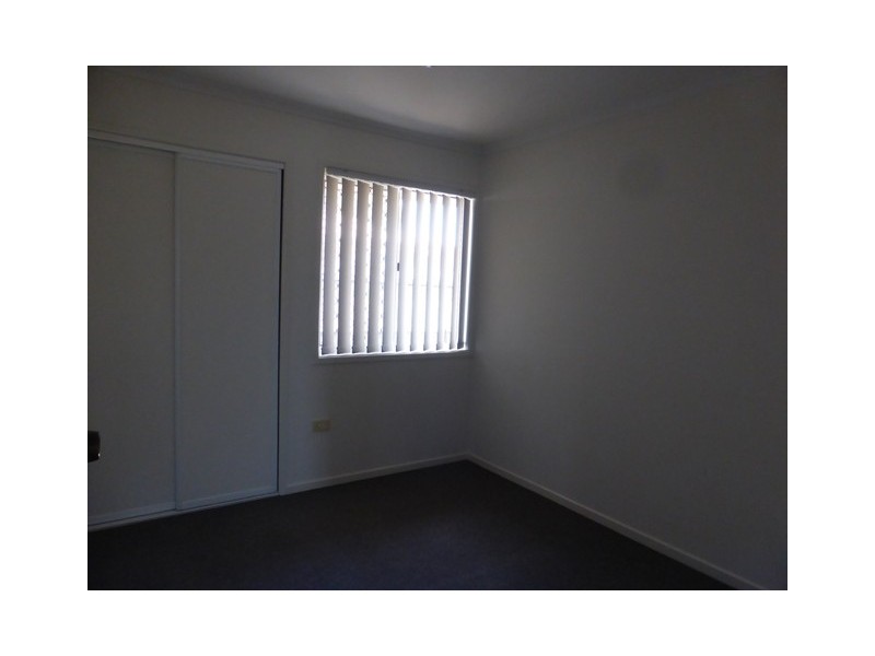 5 Murray Place, Eagleby QLD 4207