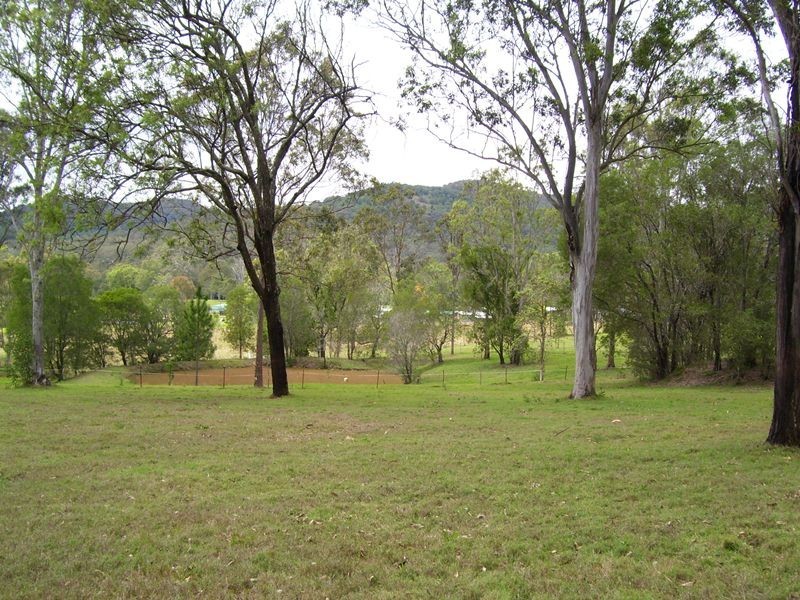 Cedar Creek QLD 4207