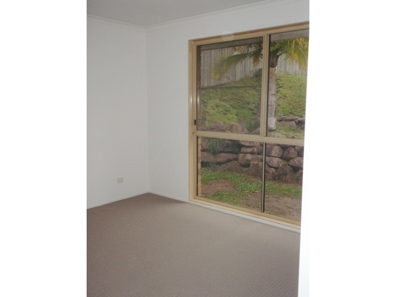 10 Sussanah Tce, Edens Landing QLD 4207