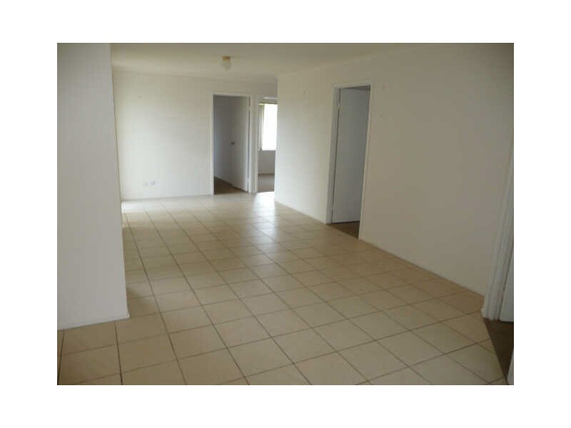 10 Sussanah Tce, Edens Landing QLD 4207