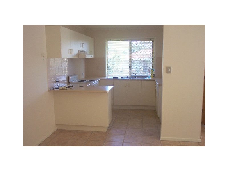 3 Dowling Cres, Eagleby QLD 4207