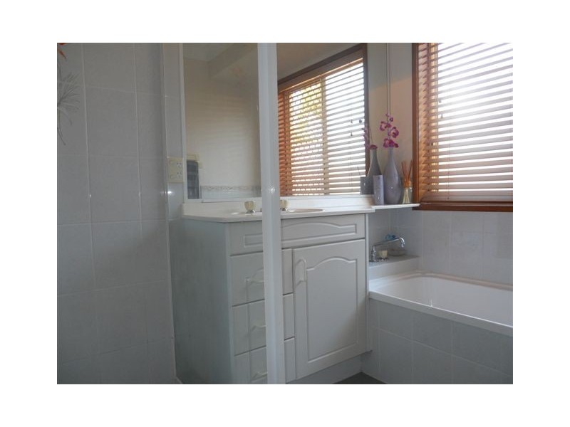 Edens Landing QLD 4207