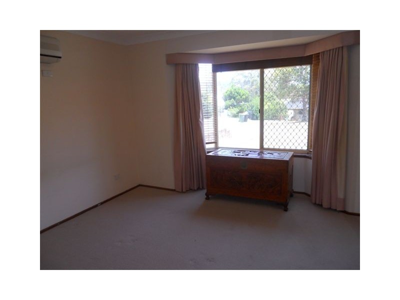 Edens Landing QLD 4207