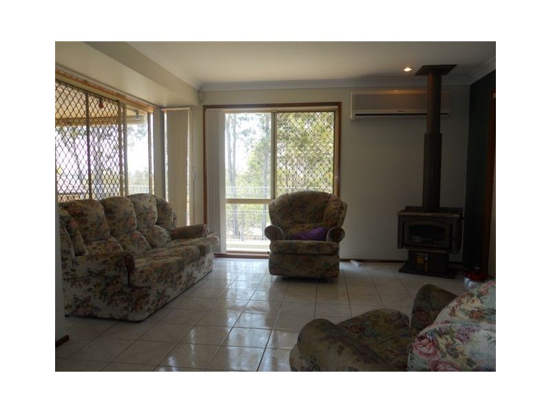 Edens Landing QLD 4207