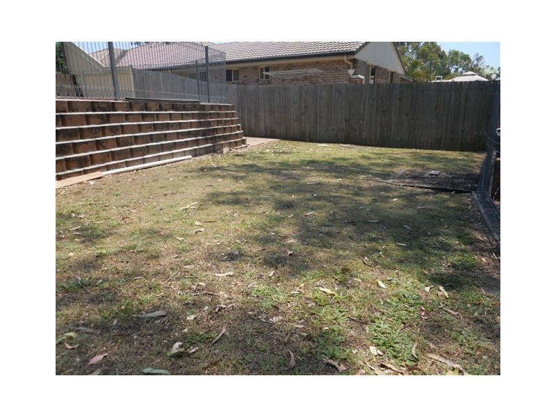 Edens Landing QLD 4207