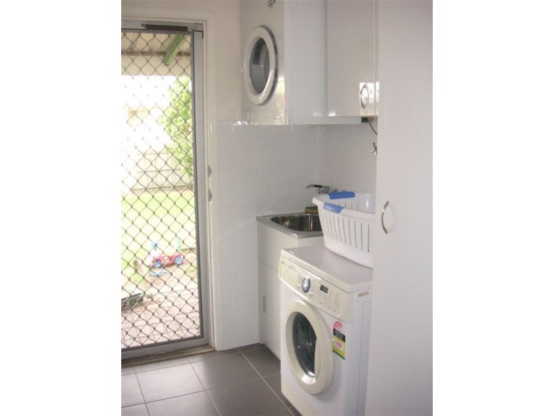 10 Rinto Drive, Eagleby QLD 4207